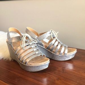 Kork-Ease Gold Adel wedge platform sandal